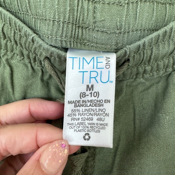 Draw String Linen Shorts - Picture 3 of 3